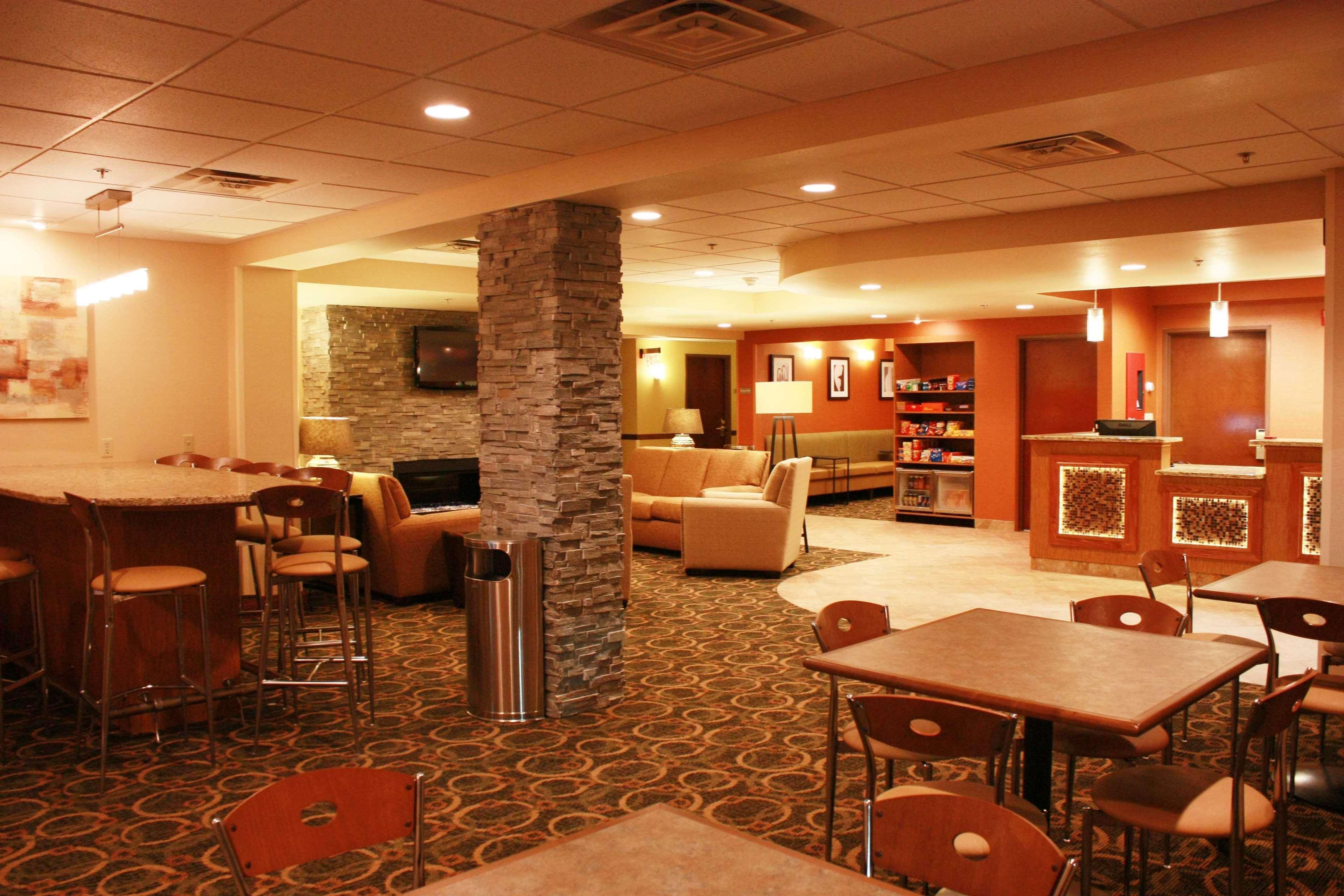 Comfort Inn & Suites Copley Akron Eksteriør billede