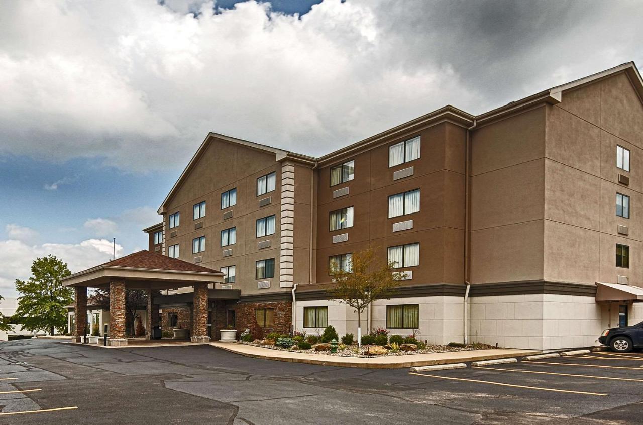 Comfort Inn & Suites Copley Akron Eksteriør billede